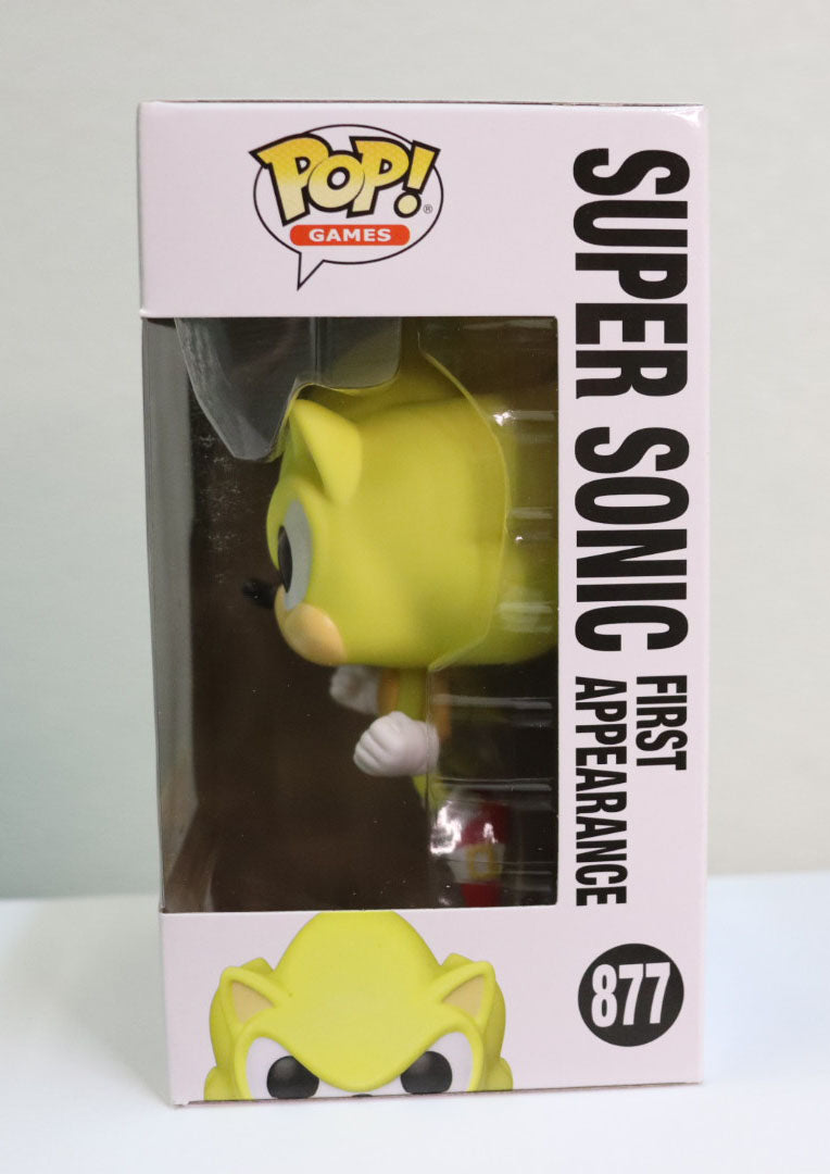 Super outlets sonic sdcc Funko Pop